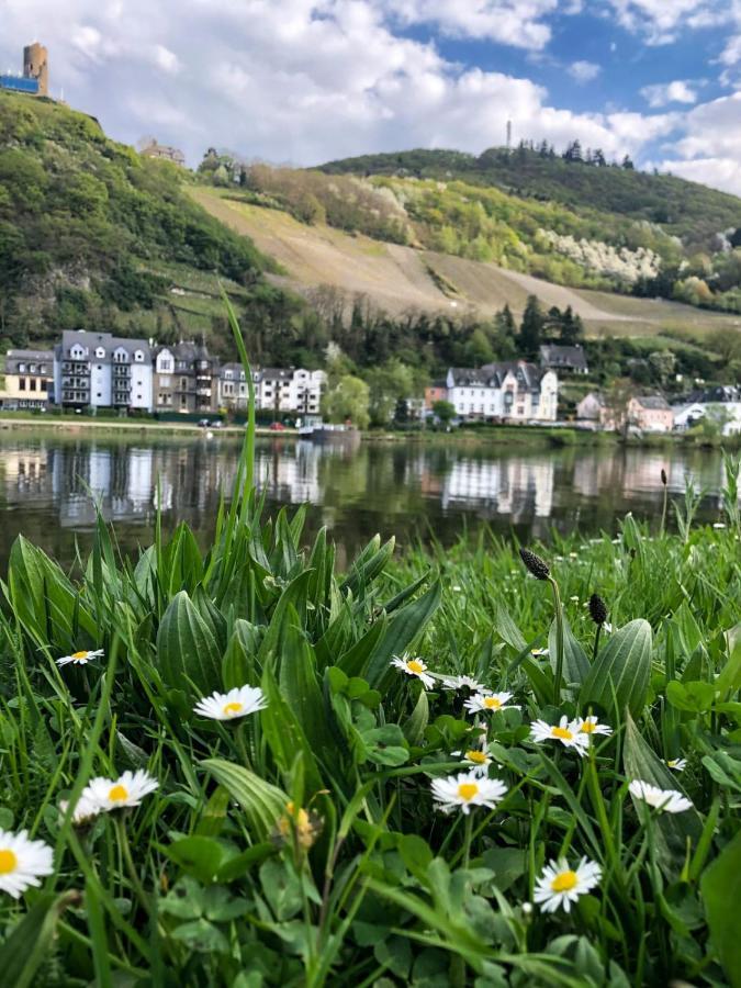 Ferienwohnungen Und Gaestezimmer Peter Busch Bernkastel-Kues Exterior foto